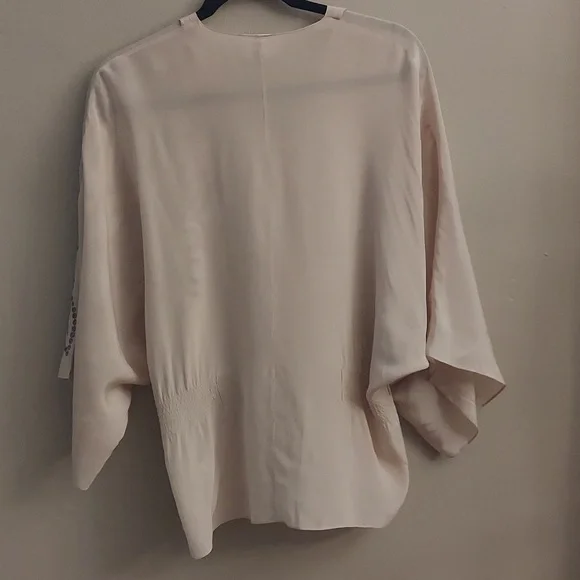 BARASCHI Silk Cream And Gray Dolman Sleeve Embroidered Eyelet Top - Picture 9 of 11